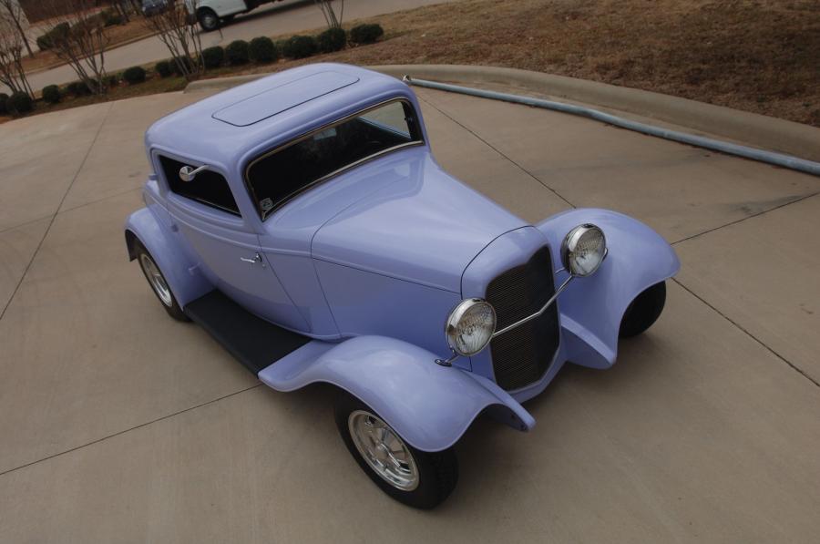  Ford 3-Window Coupe Custom 1932 года  (фото 11 из 11)
